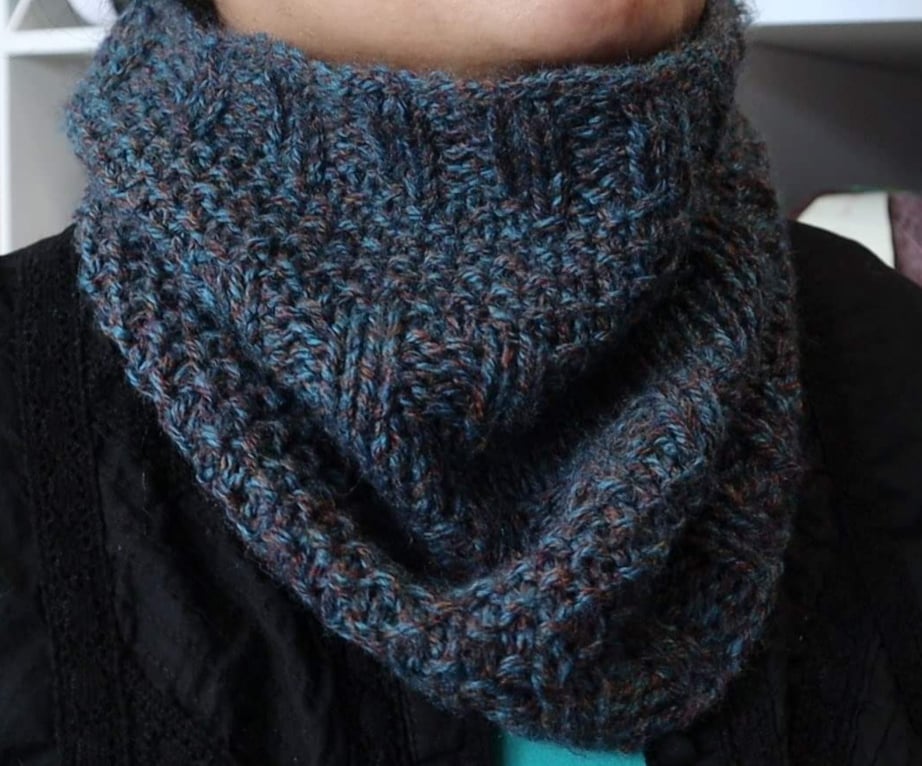 Digital Pattern: Cereza Cowl
