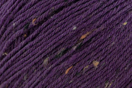 Raisin - Universal Deluxe Worsted Tweed Superwash
