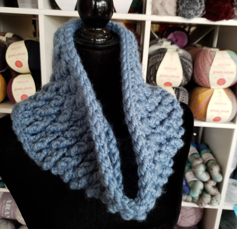 Digital Pattern:  Cobblestone Cowl