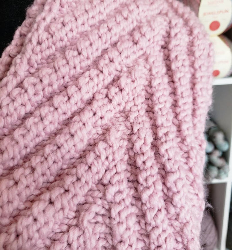 Digital Pattern:  Flecha Cowl