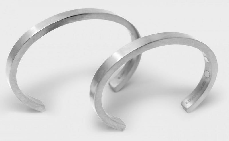 New! I love Handles Stowaway Magnetic Cuff