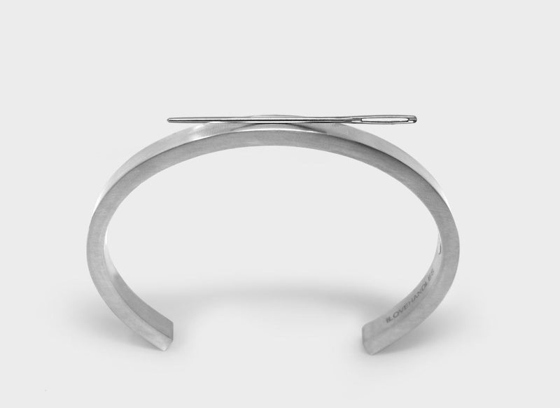 New! I love Handles Stowaway Magnetic Cuff